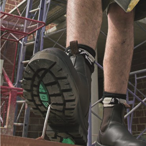 Steel Blue 382108 Whyalla 95mm Derby Style Nitrile Bump PR Safety Boots