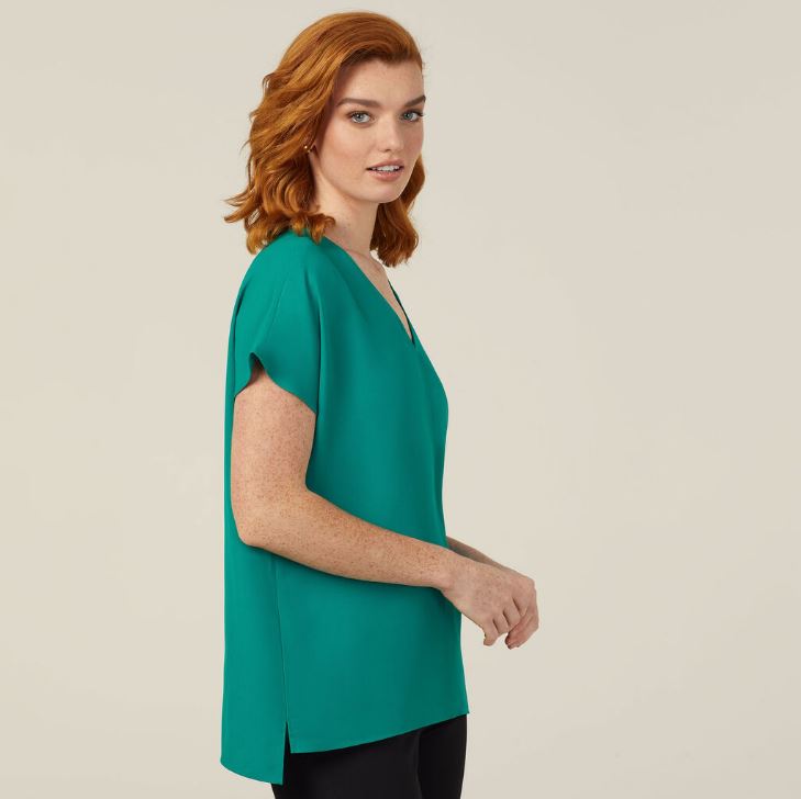 NNT CATUPU French Georgette Short Sleeve V-Neck Top
