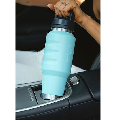 Fridgy FRI1000CRUISE 1L Cruise Range With Guzzler Lid Marine blue lifestyle