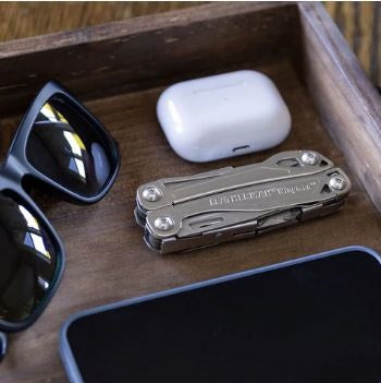 Leatherman YL832523 Wingman® Stainless Steel w/Nylon Button Sheath