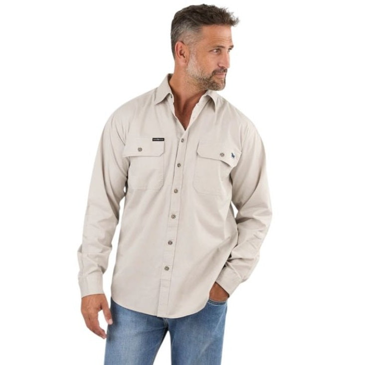 Ringers Western 171110001 King River Full Button long sleeve Work Shirt in colour beige with chest pockets