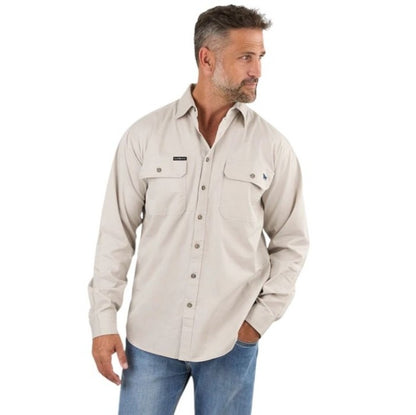 Ringers Western 171110001 King River Full Button long sleeve Work Shirt in colour beige with chest pockets