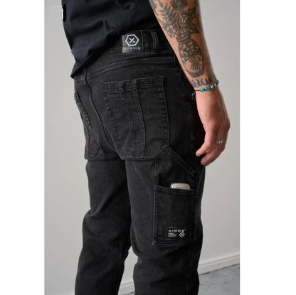 x/dmg x01/Denim Relaxed Straight Leg Jean